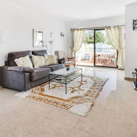 Capistrano Village B, 1 bedroom + free wi-fi Nerja Buitenkant foto
